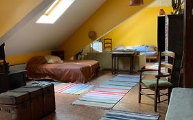 Studio 63M2 3Eme Etage Ou Chambre Dans Appartement 2Eme Etage Pour Sejours A Moulins